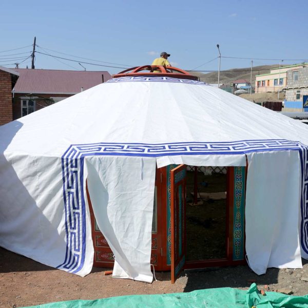 8-wall Yurt